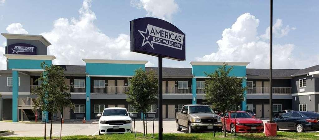 Americas Best Value Inn Houston Willowbrook Exterior photo