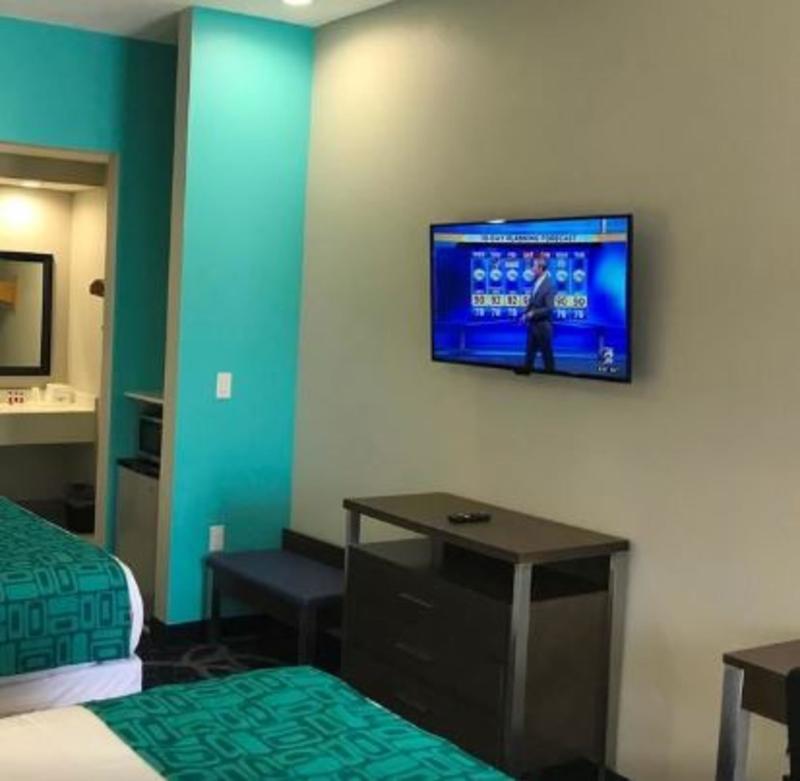 Americas Best Value Inn Houston Willowbrook Exterior photo